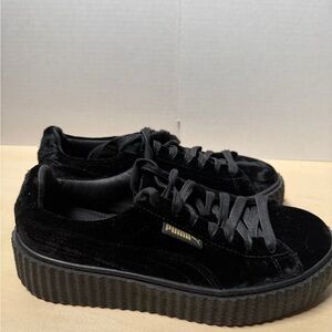 Puma x Fenty Rihanna Creeper Black Velvet Platform Women's 7